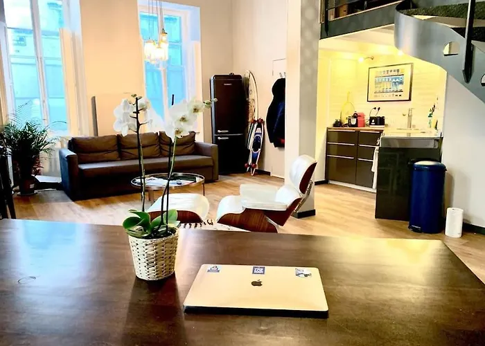 Апартаменты Charming In The Chartrons District *